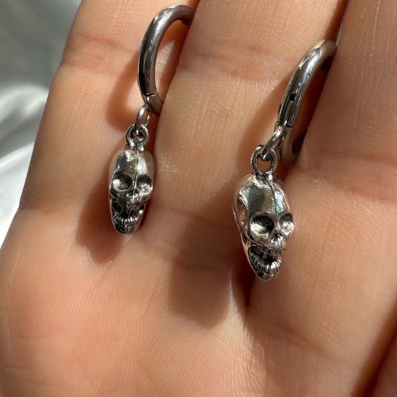 Gothic  halloween party antic Silver color Skull Hoop Earrings - Picture 2 of 9